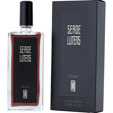 parfum serge lutens perfume